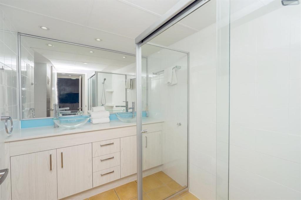 One The Esplanade Apartments On Surfers Paradise Gold Coast Eksteriør billede