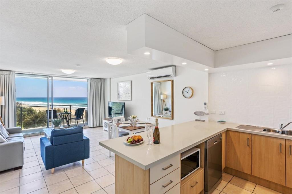 One The Esplanade Apartments On Surfers Paradise Gold Coast Eksteriør billede