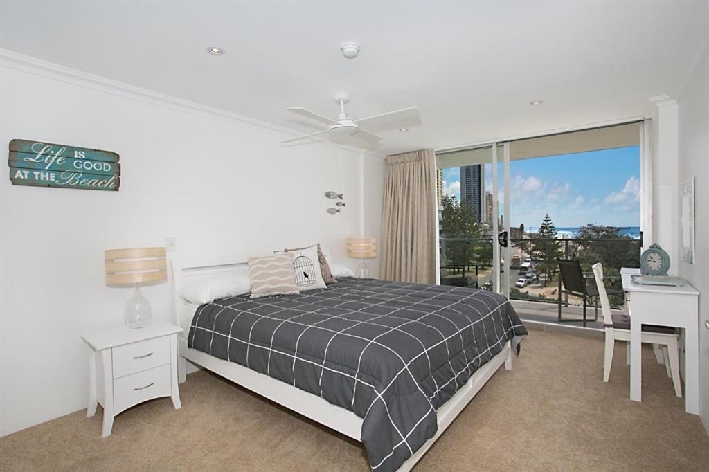 One The Esplanade Apartments On Surfers Paradise Gold Coast Eksteriør billede