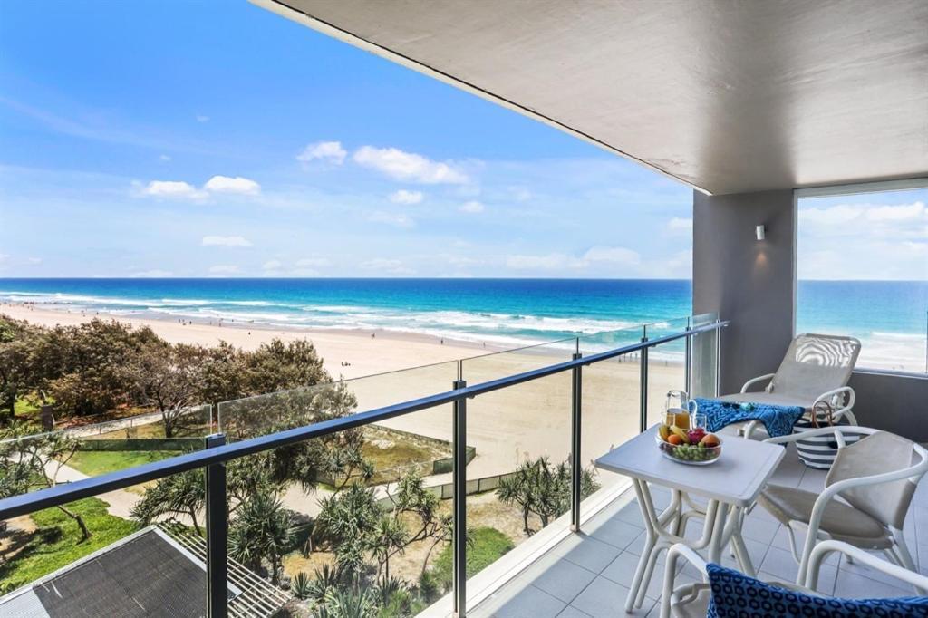 One The Esplanade Apartments On Surfers Paradise Gold Coast Eksteriør billede