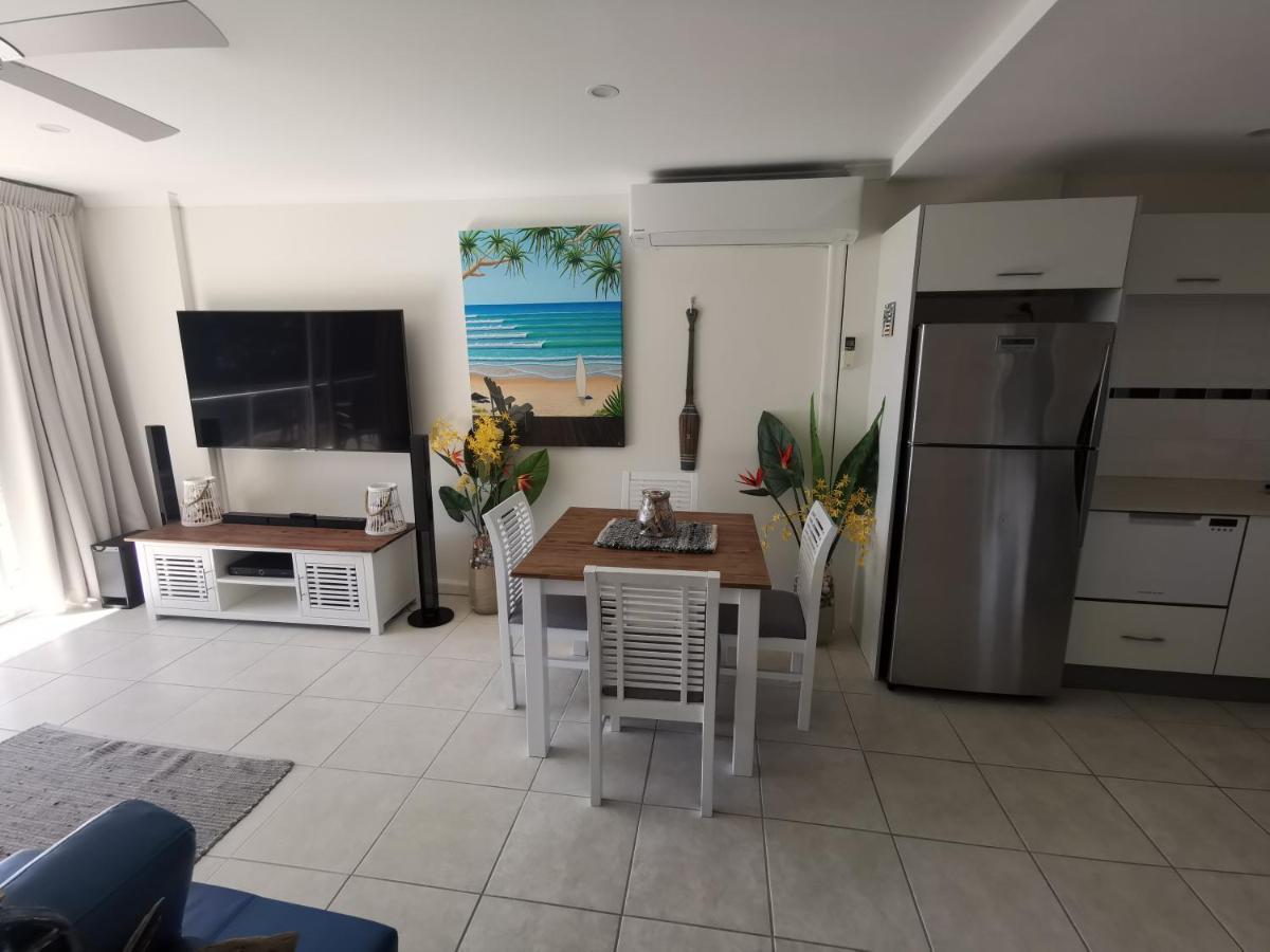 One The Esplanade Apartments On Surfers Paradise Gold Coast Eksteriør billede