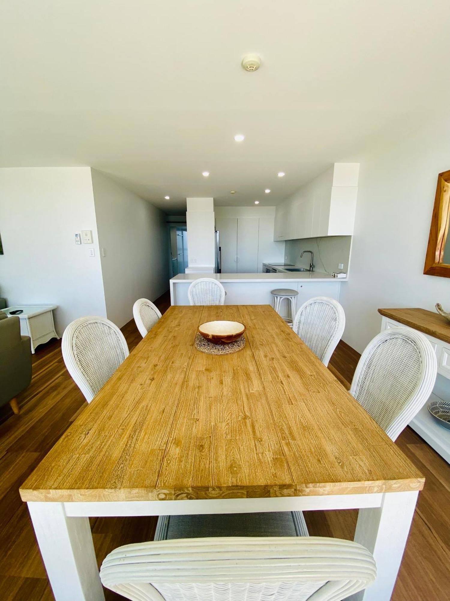 One The Esplanade Apartments On Surfers Paradise Gold Coast Eksteriør billede