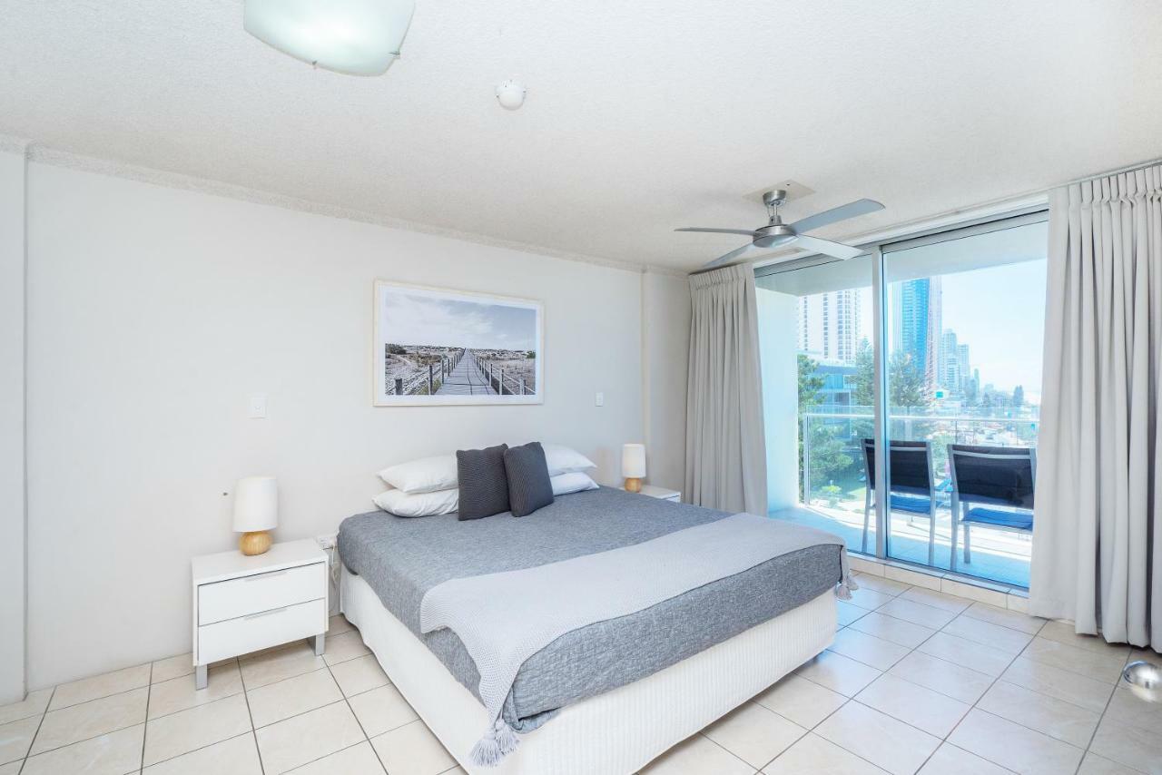 One The Esplanade Apartments On Surfers Paradise Gold Coast Eksteriør billede